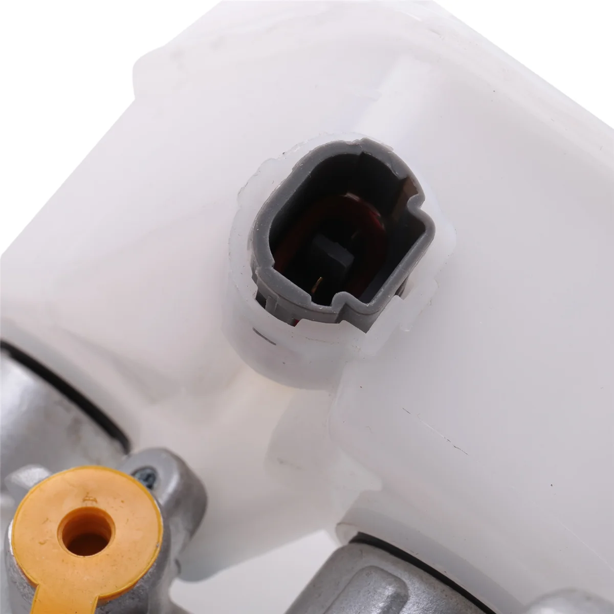 For Toyota Corolla AE101 EE101 Automotive Brake Master Cylinder Parts 47201-12680