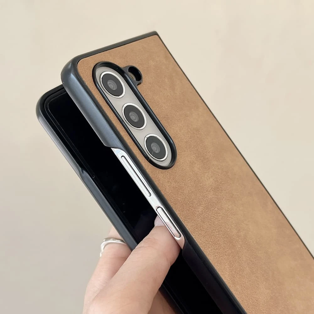 Elegant Autumn Winter Brown Leather Pattern Phone Case