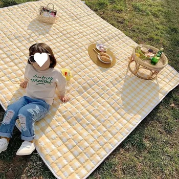 Picnic mat Moisture-proof mat Thickened outdoor picnic camping beach tent floor mat Waterproof floor mat Portable outing