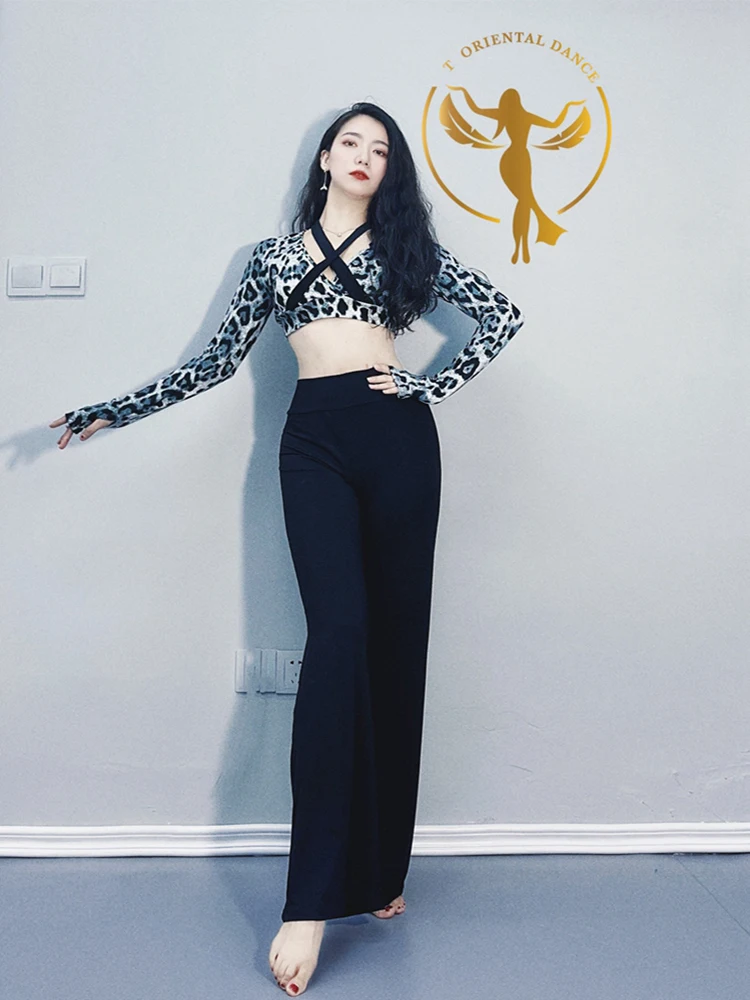 ベリーダンスレッスンウエアレース　ベリーダンス 衣装 コスチューム ベリーダンス衣装 高級レースレッスンウェアー