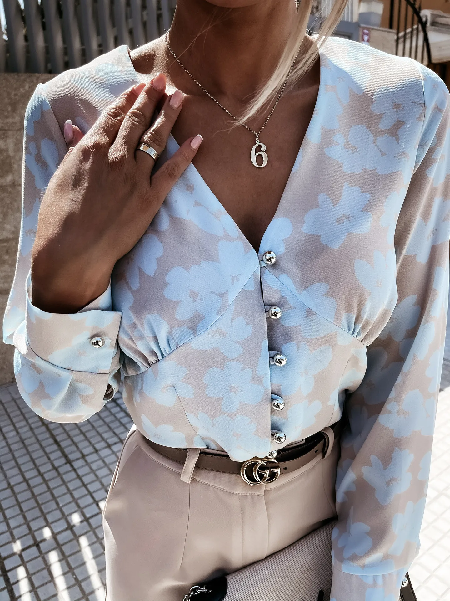 bluzka-asturia-buttons-short-light-blue (2).jpg