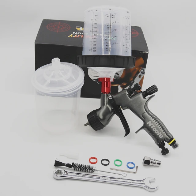 Pistola de pintura HVLP neumática aire comprimido para pintar coches 600 ML  aguja 1,3 MM - PROFESIONAL : : Coche y moto
