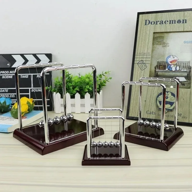 Newton's Cradle Desk Decor Metal Pendulum Ball Steel Balance Ball Newton Ball Physics Science Pendulum Suitable Home Table Decor