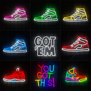 Insegne al neon per sneaker per decorazioni murali, luci al neon per scarpe sportive a LED per camera da letto, uomo, grotta, negozio, decorazioni per feste a casa, alimentate tramite USB