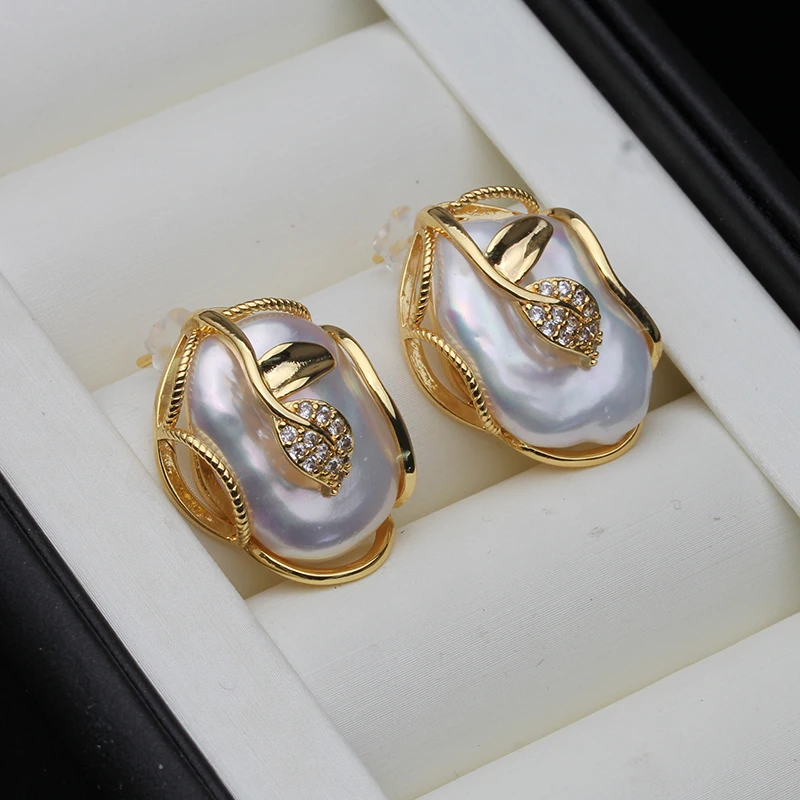 Genuine wedding freshwater baroque pearl earrings for women,fashion natural pearl earrings mom trendy best gift white
