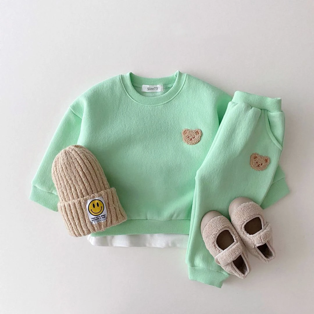 Kids Clothes Set Korean Baby Boys Winter Clothes Sets Warm Bear Velvet Pullover Sweatshirt Tops+Harem Pants Suits 2pcs Girls Fleece Lined Clothes
