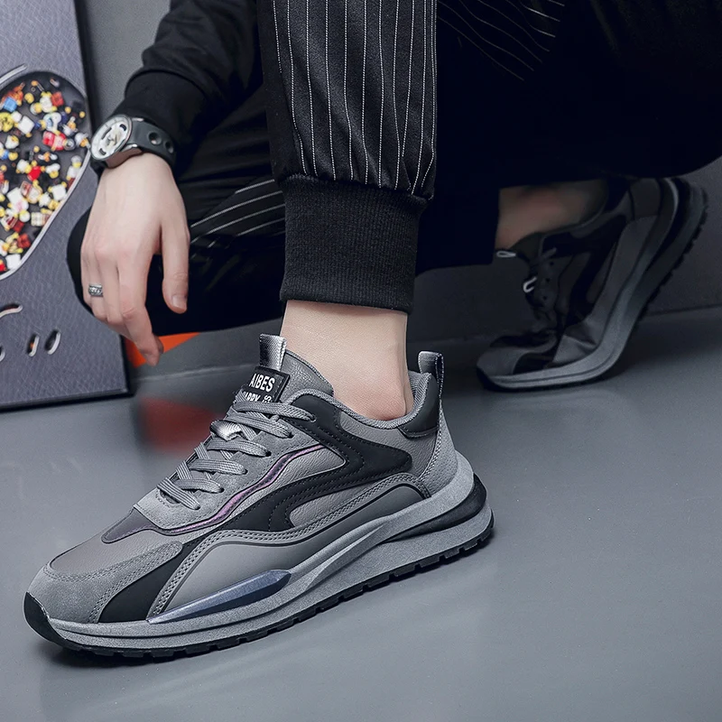 حذاء رياضي رجالي