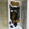 Huina New 664 Heavy-Duty Bulldozer Remote Control Bulldozer Engineering Vehicle Track Type Children'S Toy Shovel Birthday Gift 4