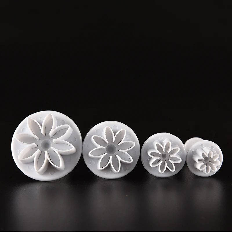 Description Picture 6 of item4Pcs/Set Wedding Daisy Flower Cake Plunger Fondant Cookie Cutter Mold Baking Decorating Biscuit Stamps For Kitchen Accessories