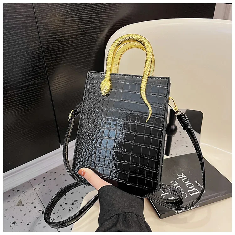 Elegant Crocodile Pattern Shoulder Bag Small Square Tote Handbag_voghion.com