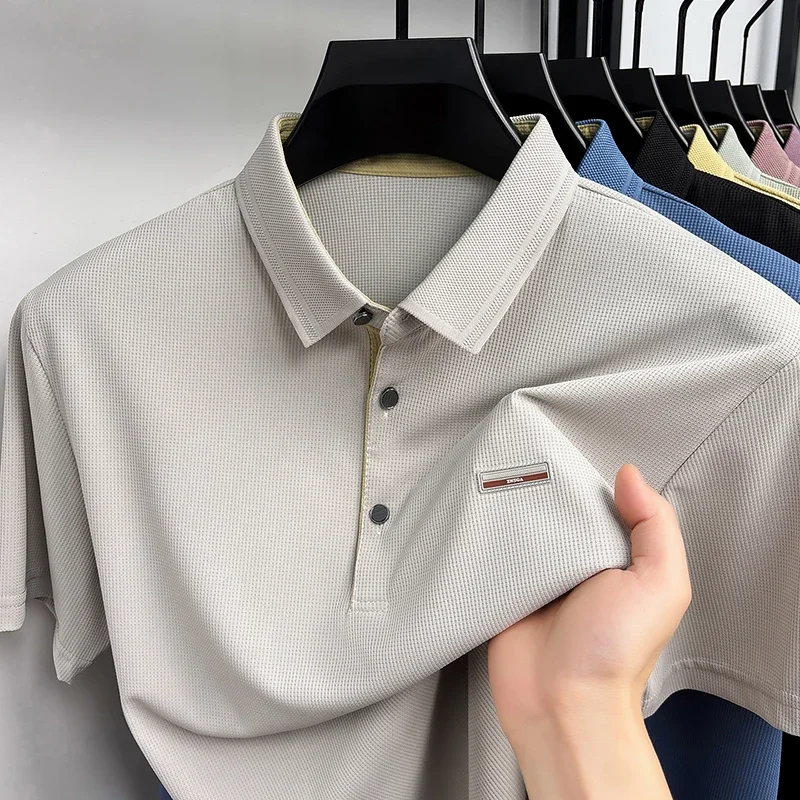 Polo da Uomo Casual da Ufficio a Maniche Corte, in Jacquard a Nido d'Ape Traspirante, con Due Bottoni in Metallo, per Lavoro e Uso Quotidiano - immagine 4