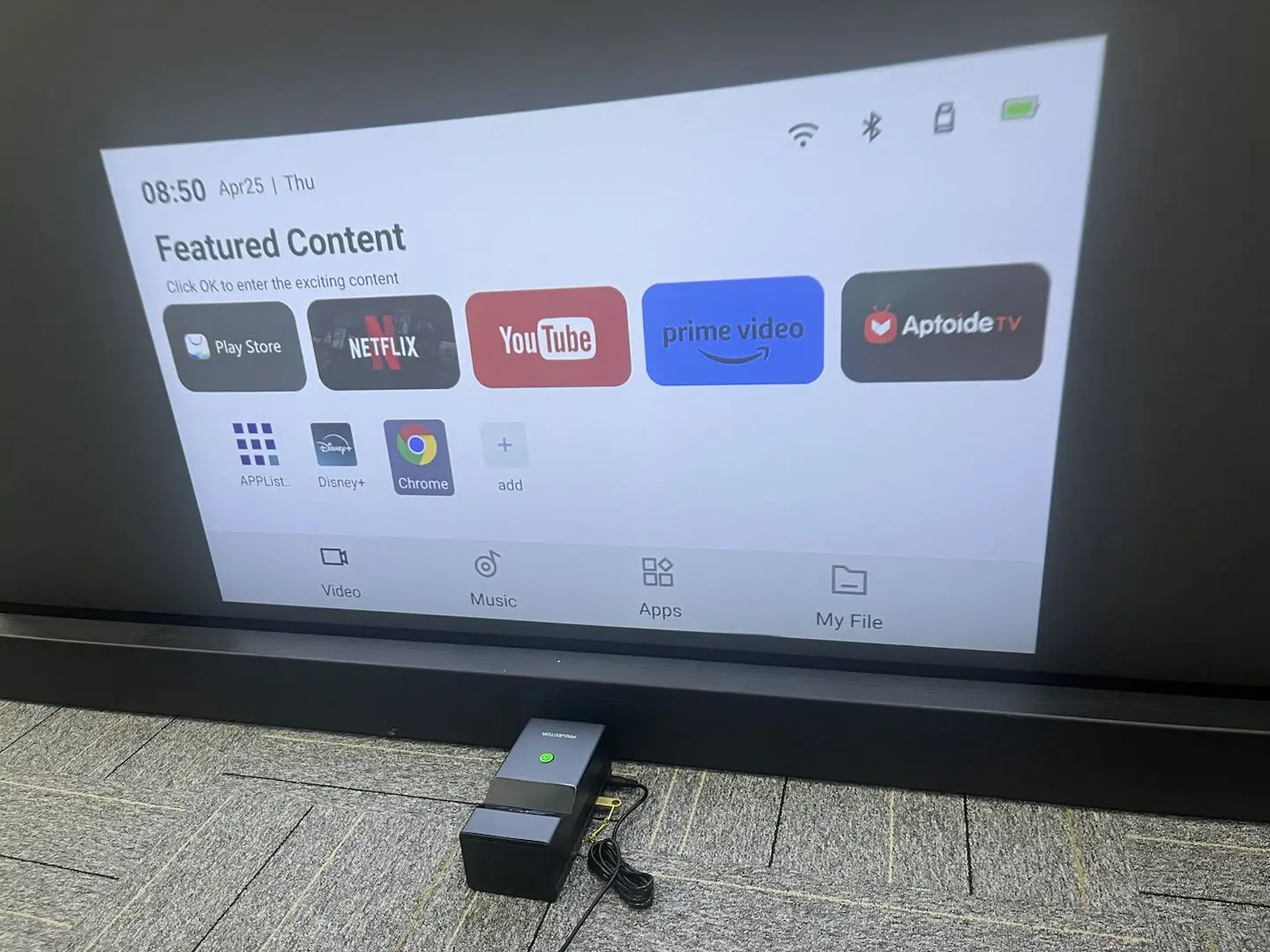 Фото Новейший Wupro Lite ONE Smart Android 9,0 1080P Full HD проектор для домашнего кинотеатра 350 ANSI люмен Ультра короткий проектор DLP 4K №4