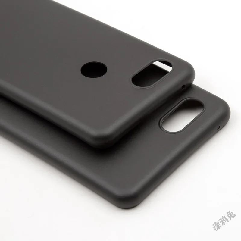 Anti-Sweat Matte Case with Large Openings for Enhanced Accessibility