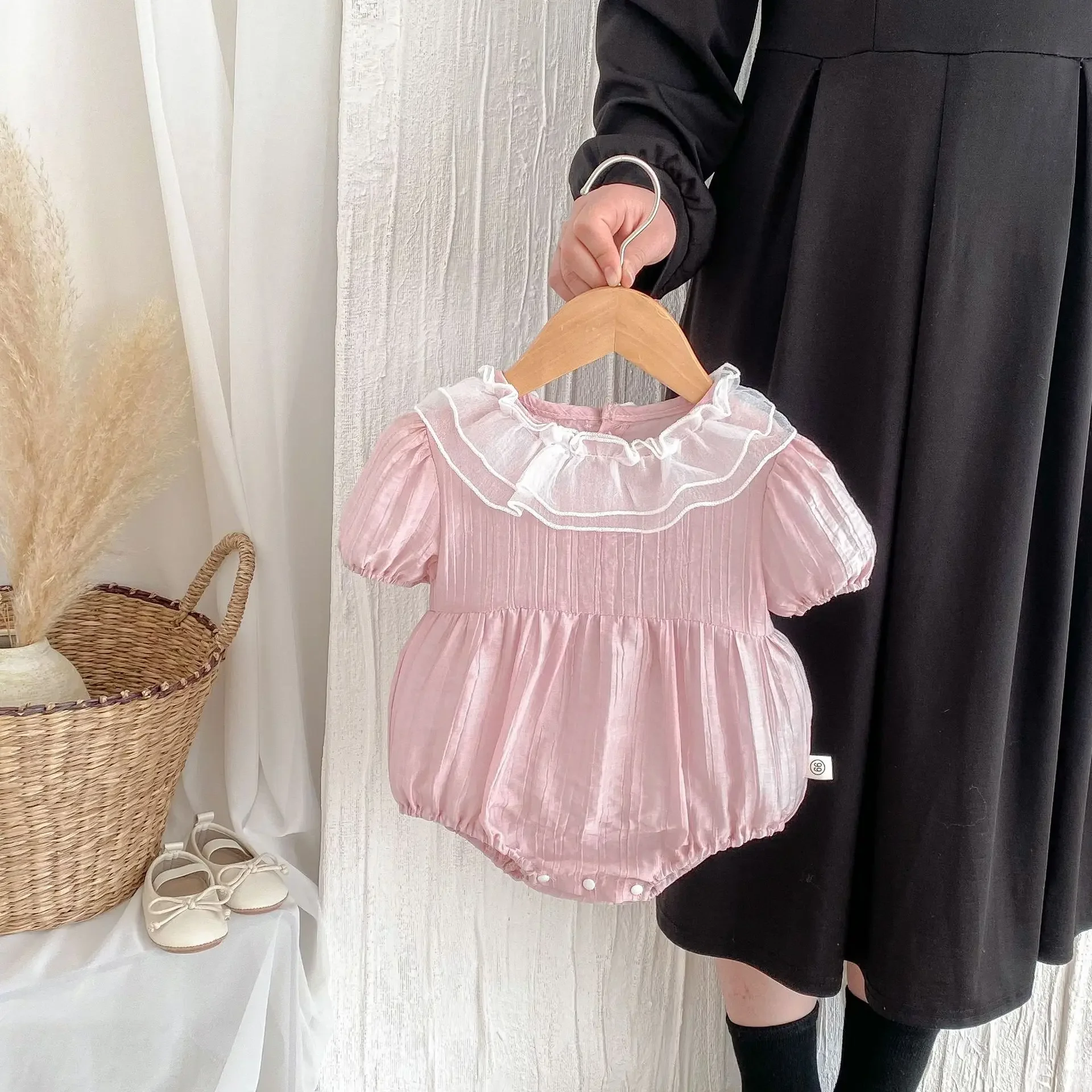 Sweet Baby Girl Summer Romper Ruffle Collar Bubble Sleeve Full Month One Year Old Clothes Cotton Crawling Suit Baby Gear