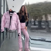 Combinaisons de ski d'hiver chics et chaudes pour femmes, coupe-vent, imperméables, avec capuche, parka chaude, pantalon chaud, nouvelles tenues de sport de neige pour femmes 2026 4