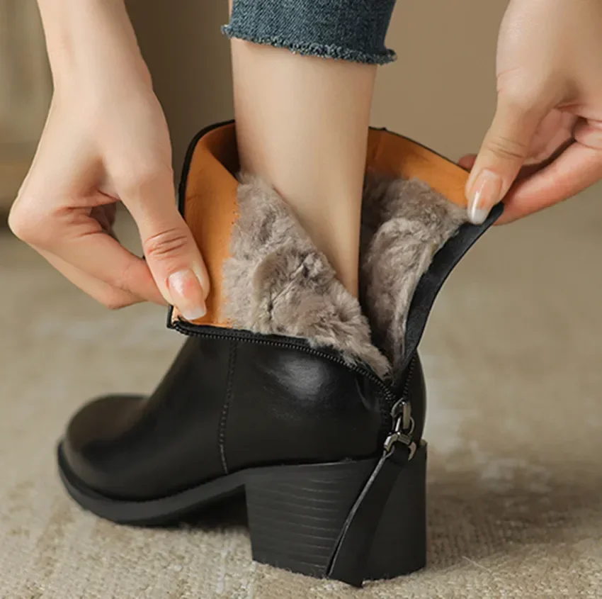 

2024 New Arrival Genuine Leather Boots Women Back Zipper Platform Ankle Boots Nature Wool Warm Winter Snow Boots