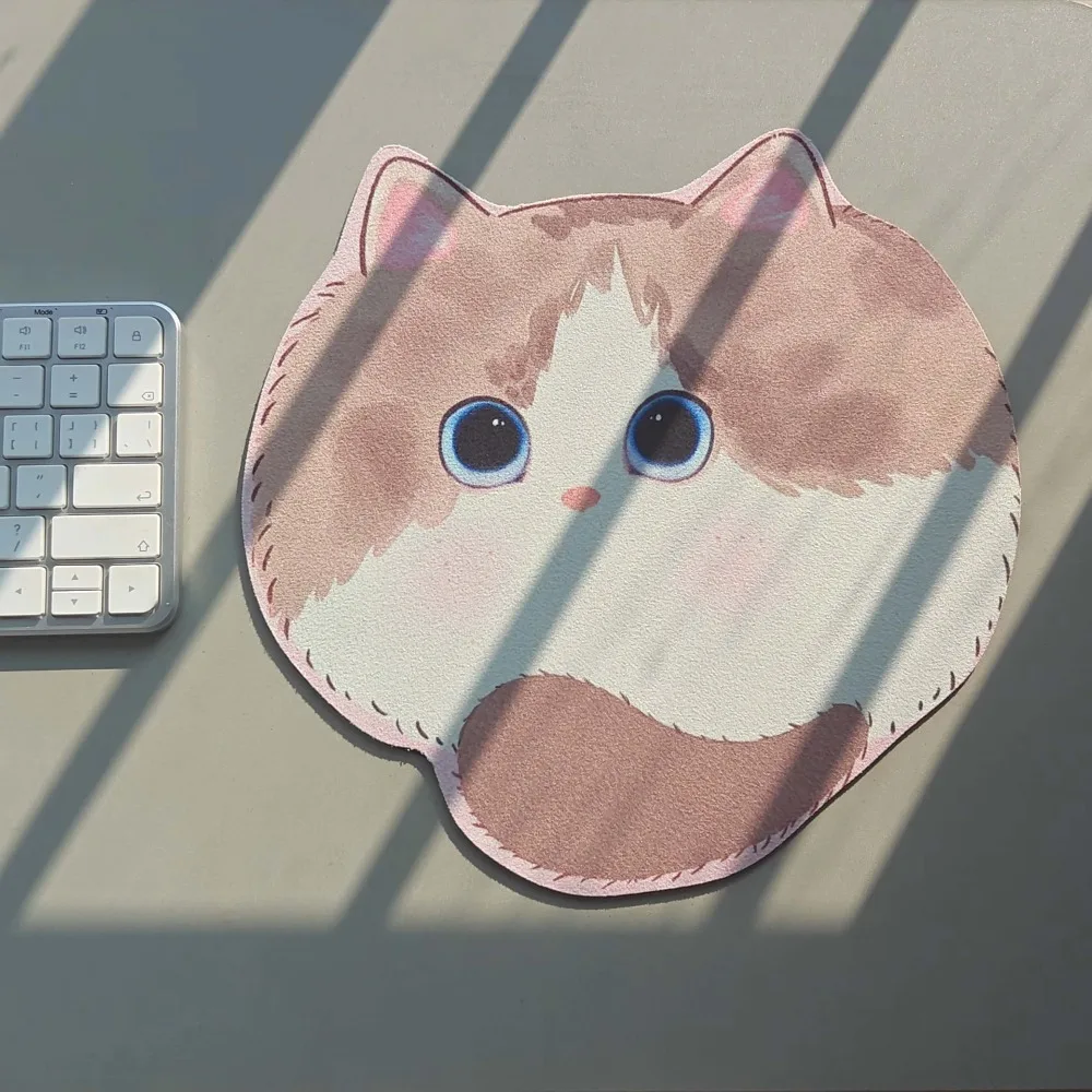 Adorable Cat-Themed Large Soft Mouse Pad - Non-Slip Desk Mat