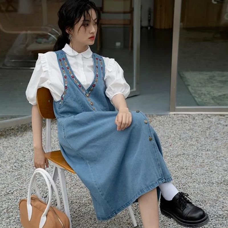 

Dresses Women Sleeveless Strap Denim Harajuku Embroidery Sweet V-Neck Dress Ladies Vestido Preppy Style Casual Ulzzang Prevalent