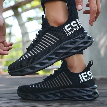 أحذية رياضية شبكية خفيفة الوزن للغاية للرجال قابلة للتنفس، قماش سريع الجفاف، تصميم أنيق مجوف، أحذية رياضية عصرية كاجوال للصيف 6