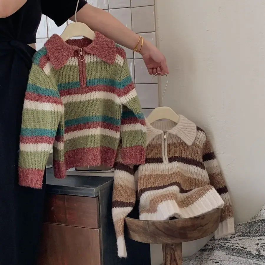 

Children Clothing 2023 Autumn Girls' Sweater Little Girl Fashionable Retro Lapel Contrasting Striped Pullover Sweater