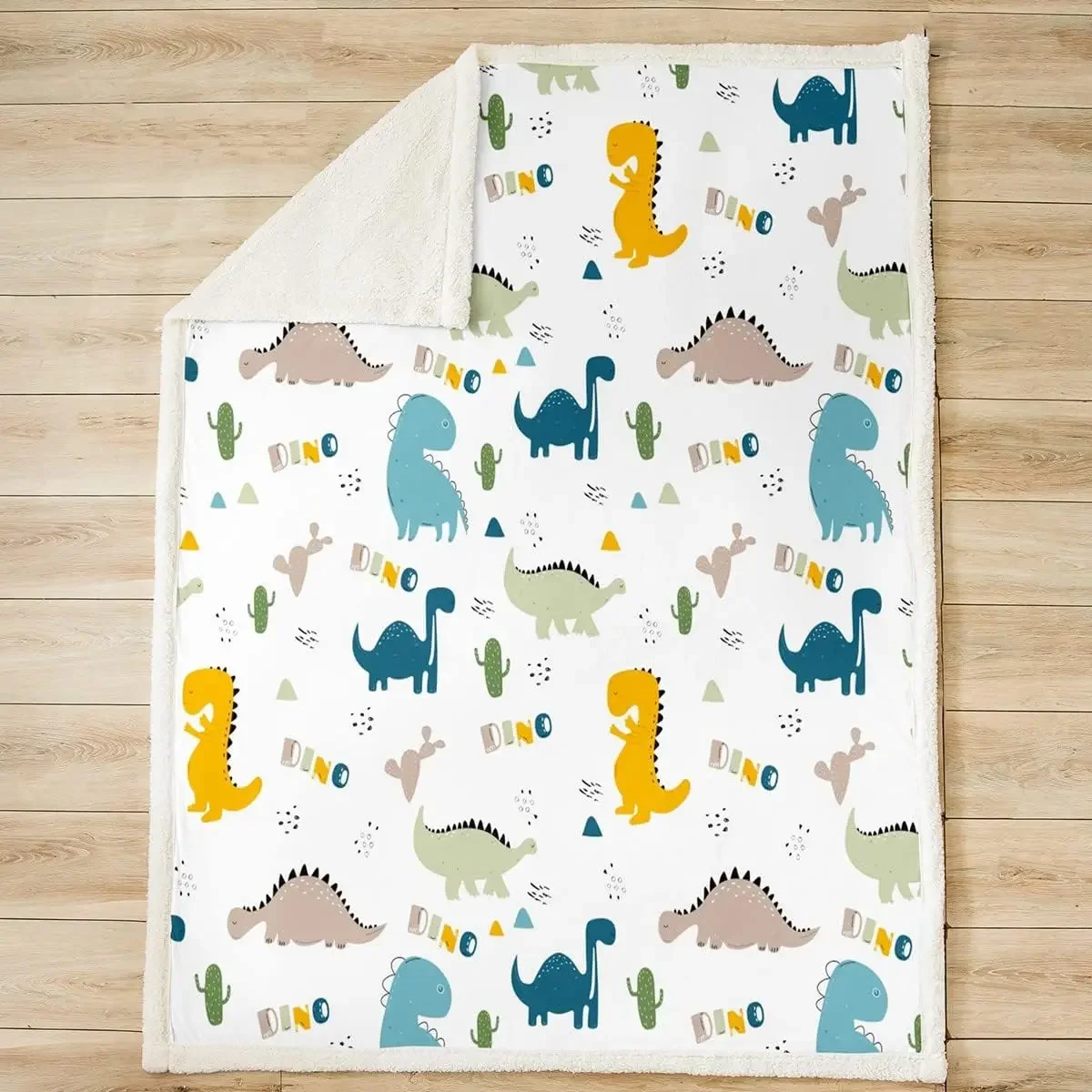 Cute Dinosaur Throw Blanket Cartoon Cactus Plants Bed Blanket for Kids Teens Boys Girls Room Decor Wild Animals Fleece 2