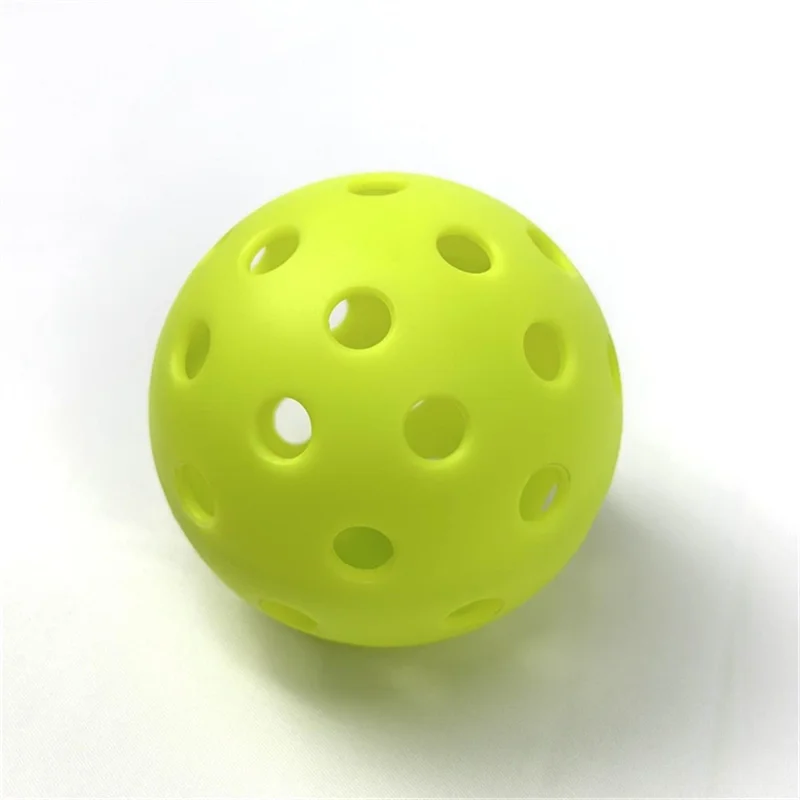 Pickleball Balls Pickleball 74MM Durable 26/40 Holes Indoor/Outdoor 2/4/6Pcs Pickleballs 26g for Entertainment pickleball Packs of Pickleballs