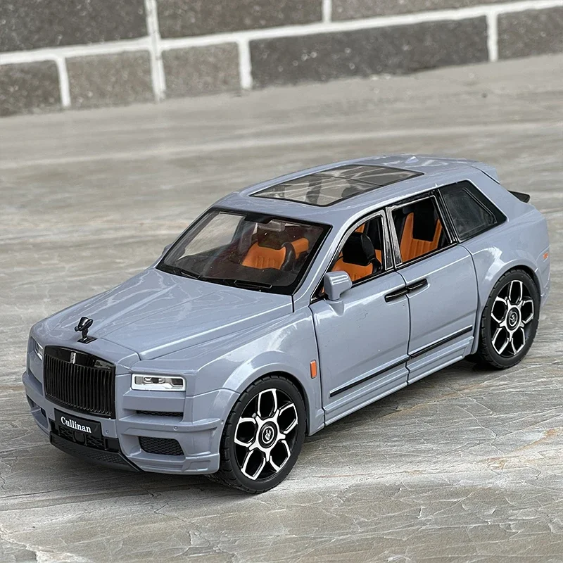 Модель WELLY Rolls Royce Cullinan Mansory, цельнометаллический литой автомобиль в масштабе 1:20