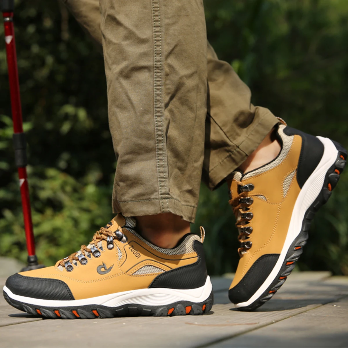 حذاء رياضي رجالي مريح