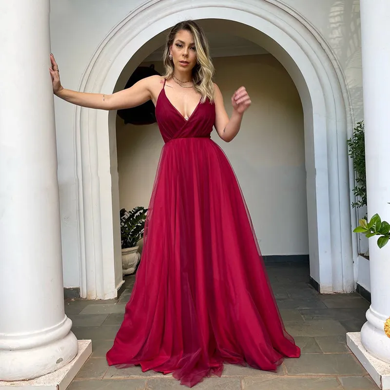 

Burgundy Party Dresses 2024 Women Wear V Neck Sexy Criss Cross Backless Prom Dresses Long Tulle Maid of Honor Gowns