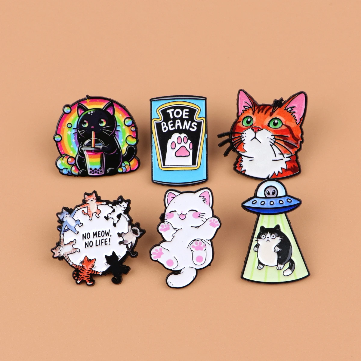 Mix 6 teile/satz Katze Serie Emaille Pin UFO Broschen Für Frauen Anstecknadeln Abzeichen auf Rucksack Tücher Zubehör Mode Schmuck geschenke