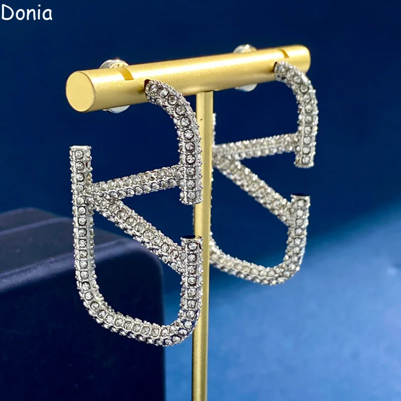 Bobokiki Jewelry Personalized Letters Titanium Steel Micro-Inlaid AAA Zircon Silver Needle Luxury Palace Tassel Earrings