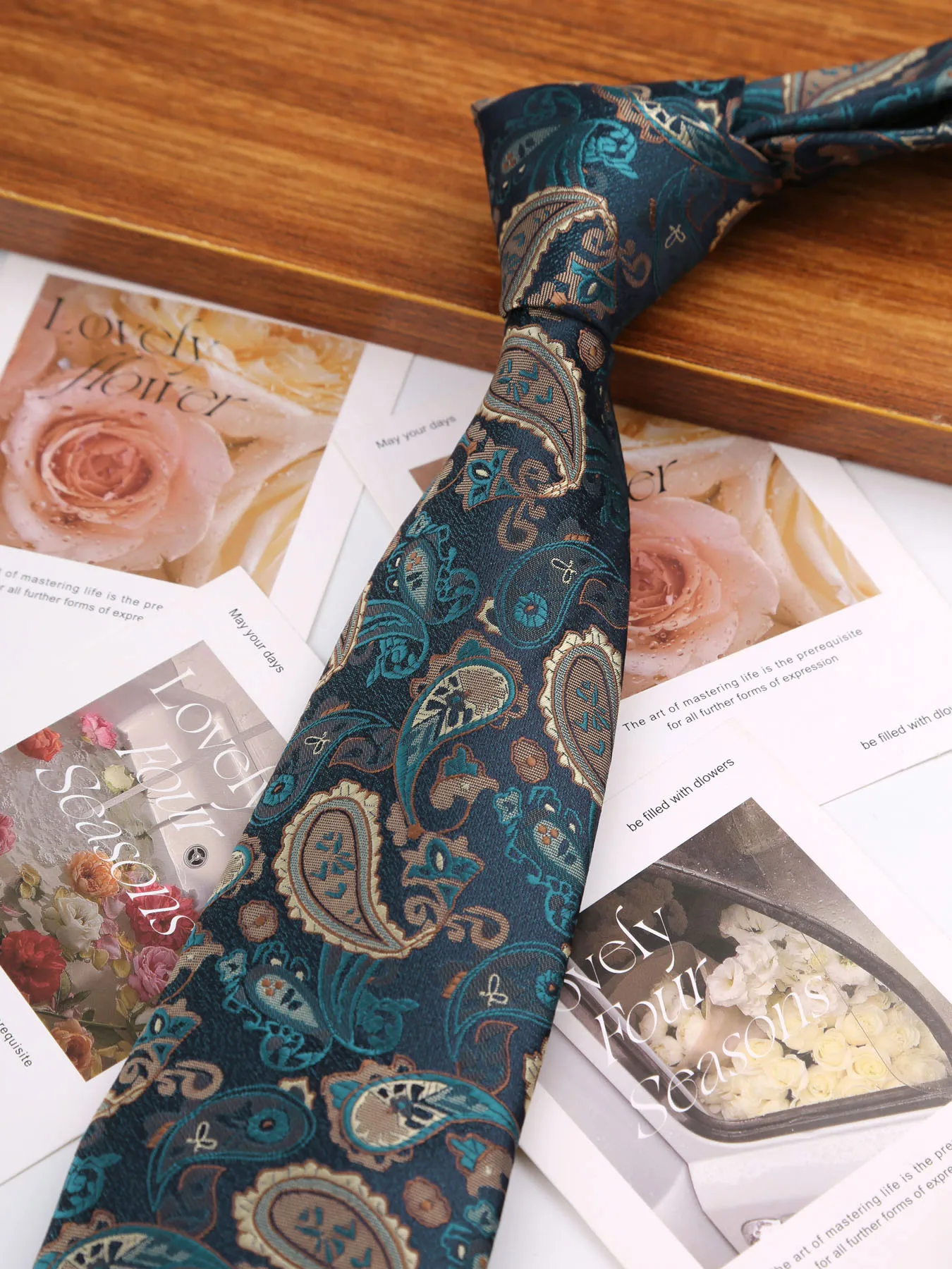 Neue 8CM Herren Krawatten Floral Gestreiften Solide Rosa Business Krawatten Schal Krawatte Für Männer Bräutigam Hochzeit Party krawatte – Detail 8