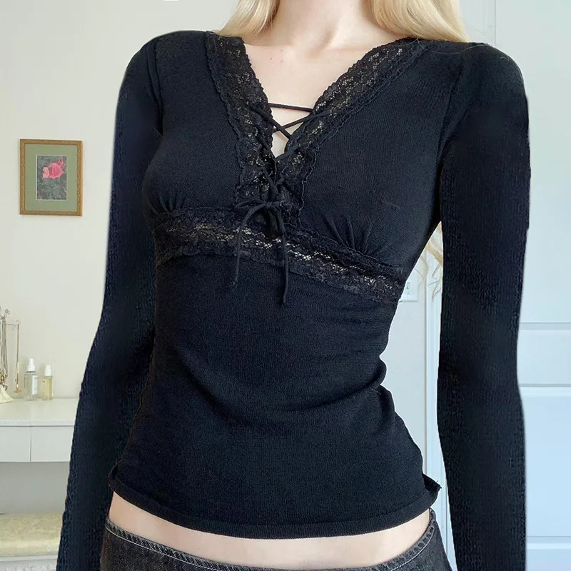 

Women's Lace Top Splicing Sexy Little V Strap Base T-shirt Pure To Show The Chest Slim Lace Inside Korean Reviews Clothes Y2k