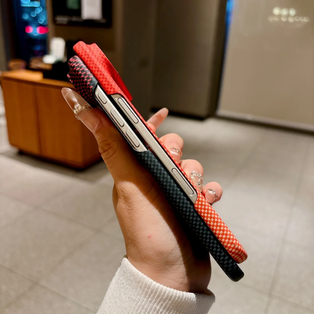 Magsafe Magnetic Kevlar Carbon Fiber Pattern Slim Armor Phone Case