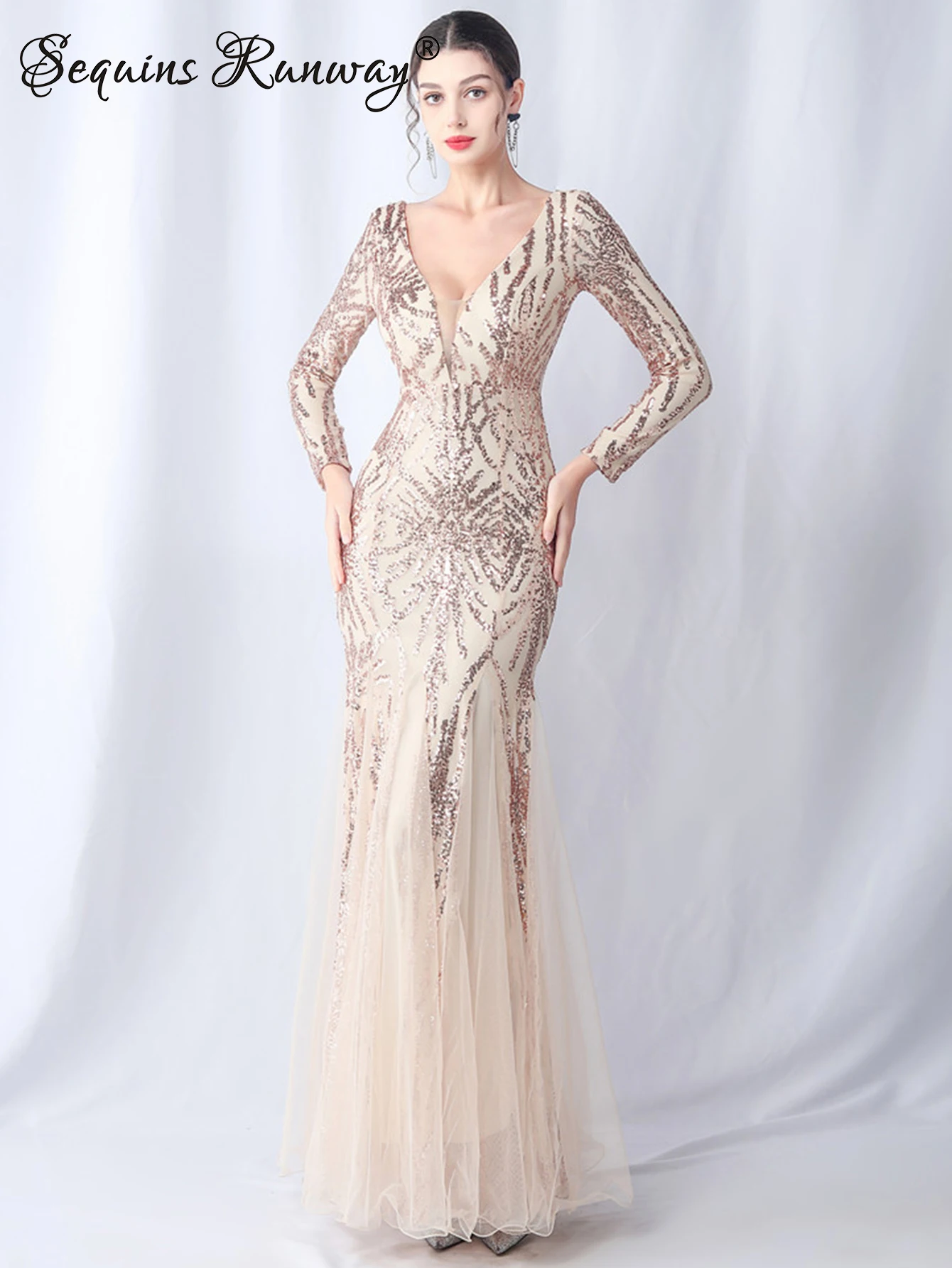 Vestido sexi de verano con lentejuelas y espalda descubierta para