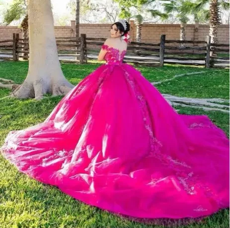 Fuchsia Puffy Quince anera Kleider Ballkleid von der Schulter Tüll Applikationen mexikanische süße 16 Kleider 15 Anos