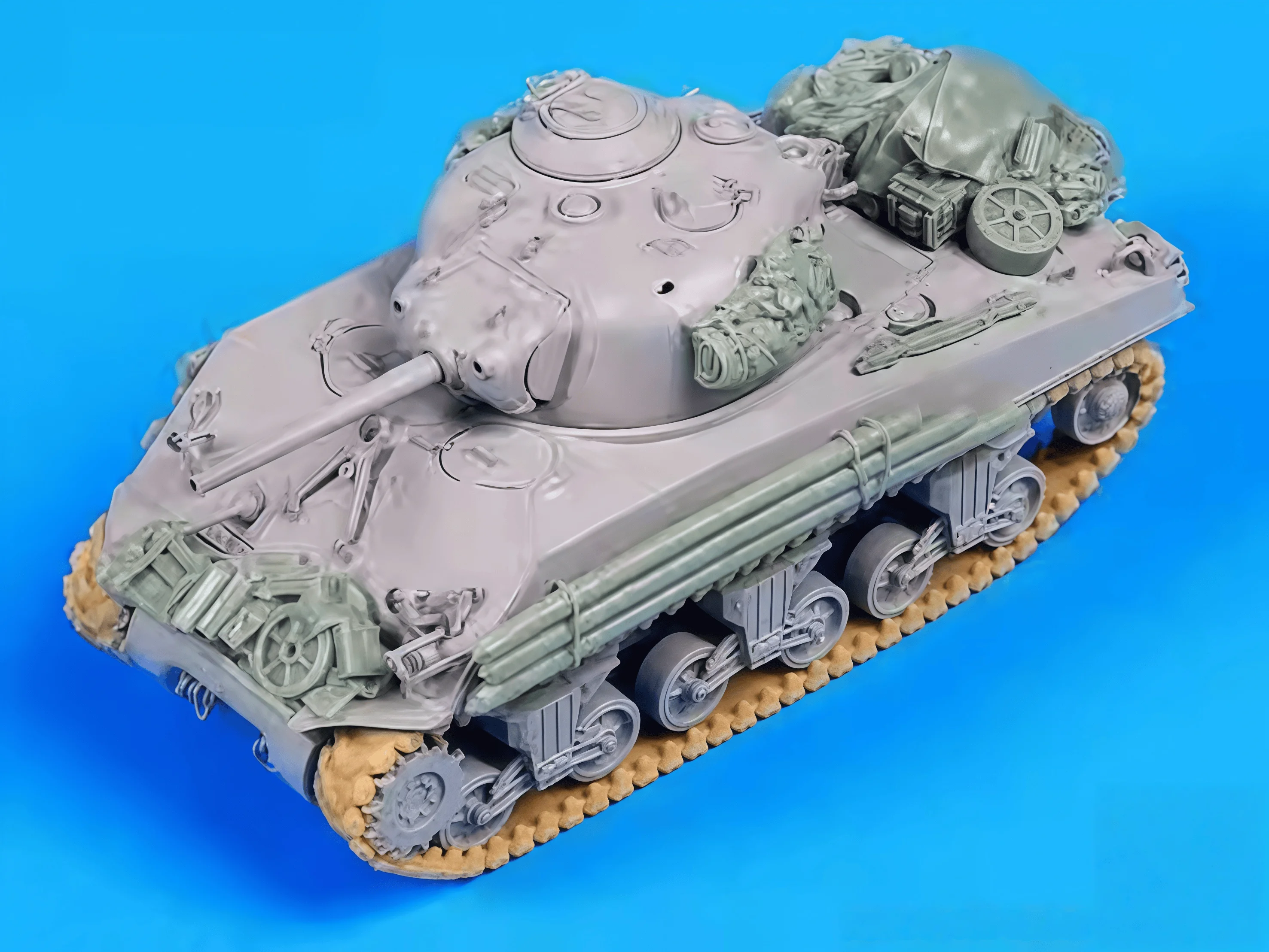 1/72 캐스트 레진 모델 조립 키트, GK, 셔먼 탱크는 차량으로 감싸져 있으며, 도색되지 않아 있으며 조립이 필요합니다.
