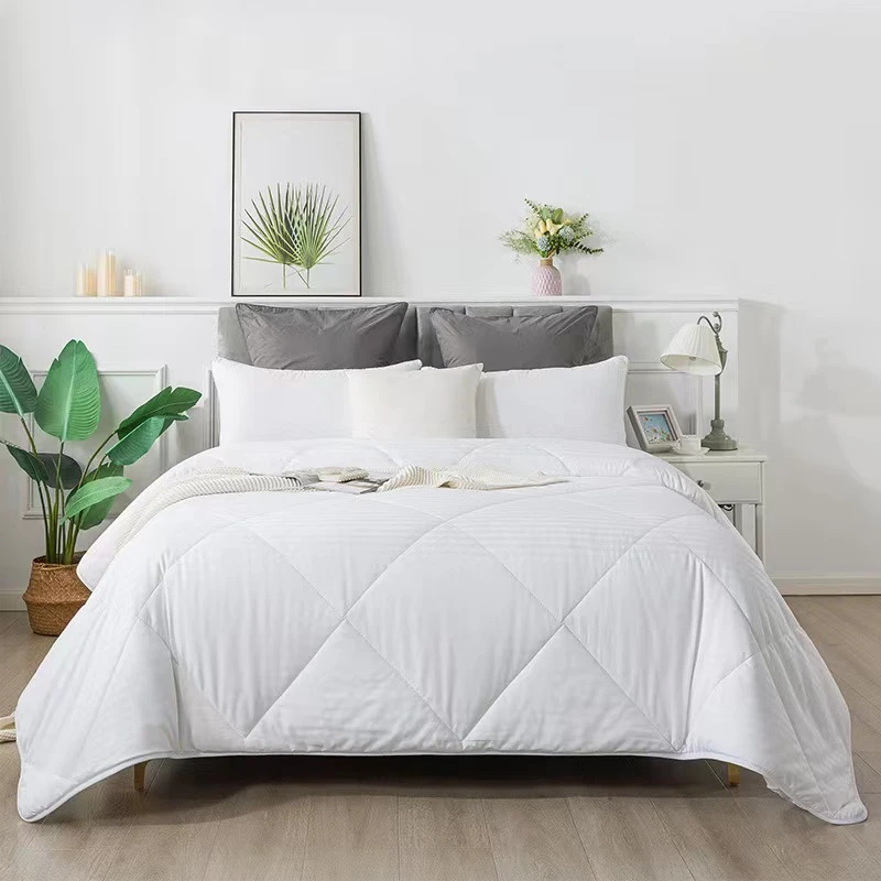 Hotel Duvet Insert All Season Microfiber White Comforter Air Condition