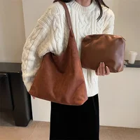 Sac à main Vintage en daim pour femmes, sac à bandoulière de grande capacité, couleur unie, Simple, décontracté, sac de banlieue rétro, automne et hiver 2