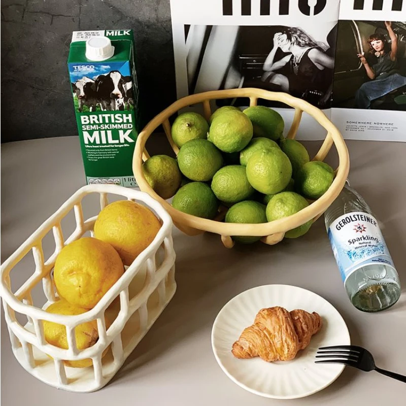 Hollow Resin Fruit Tray Home Living Room Desktop Fruit Plate Snack Candy Bowl Furnishings Cosmetic Storage Basket Holder fruit plate snack bowl