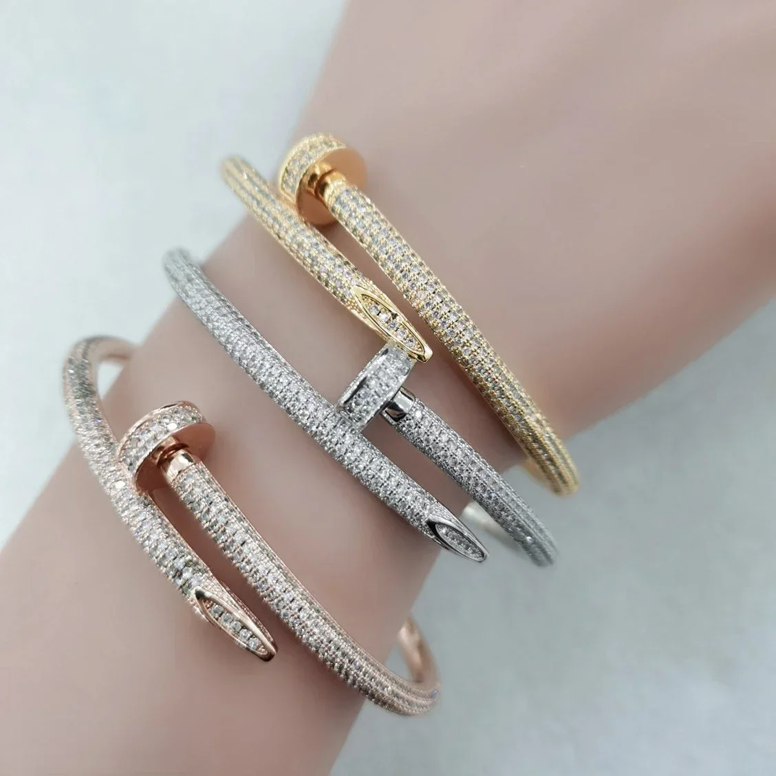New niche design female light luxury senior sense diamond-encrusted zircon fashion simple nail bracelet ring jewelry set