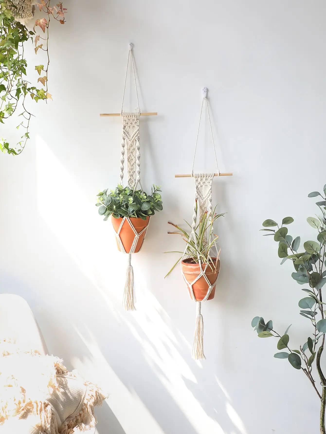 

1 Pc Hand Woven Plant Hanger Boho Garden Hanging Basket Potted Hanging Basket Modern Home Decoration Storage Net Gift Aesthetic