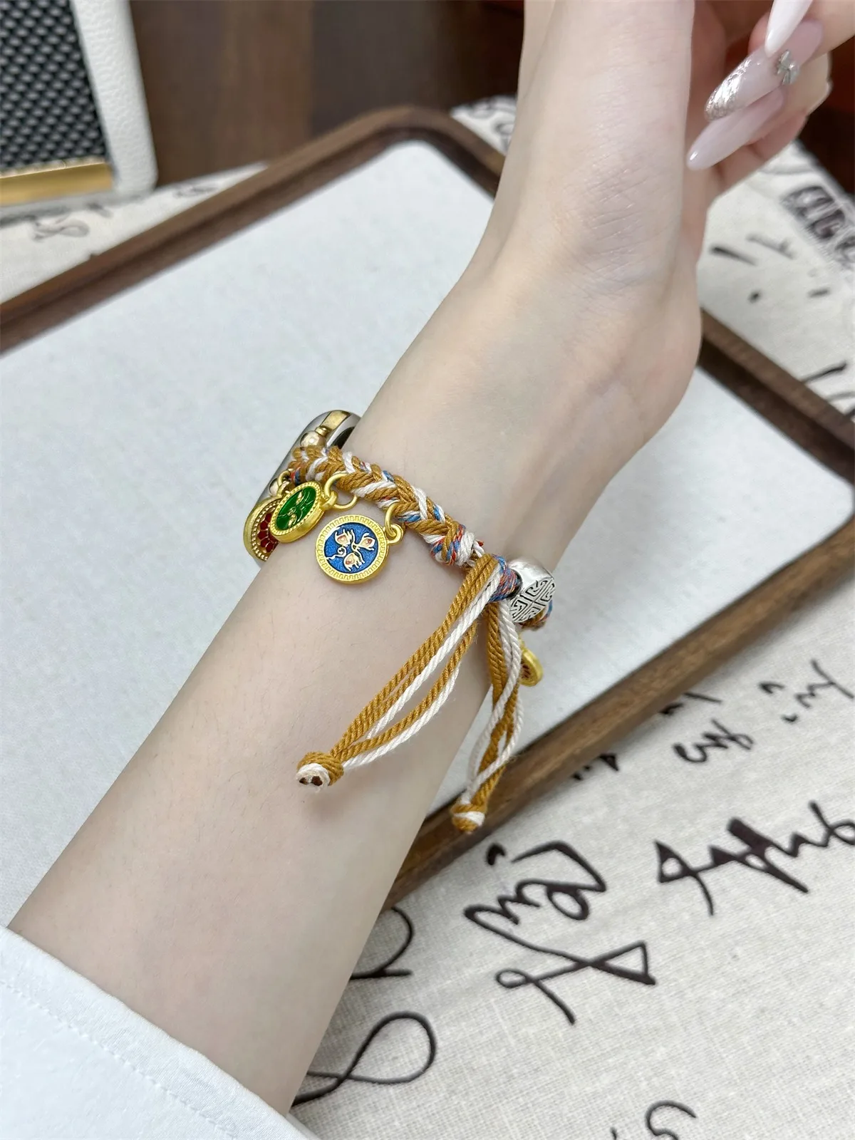 Bracelet de montre pour iWatch 42/44/45/46/49 mm 38/40/41 mm Bracelet de montre mode et loisirs pour montres série Ultra2 série 10/9/8/7/6/5/4/3/2/1_voghion.com
