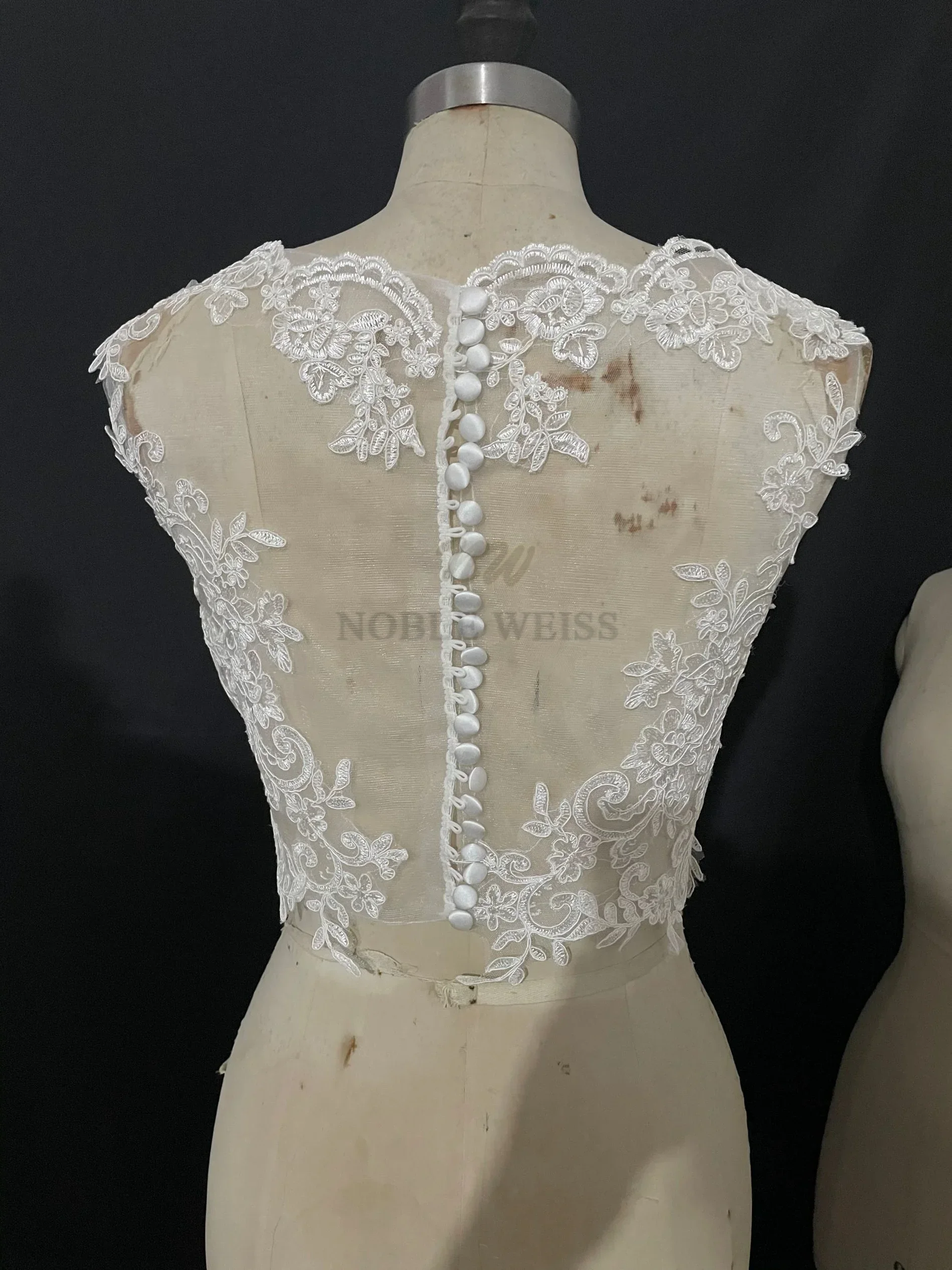Lace Sleeveless Wedding Bolero Scoop Bridal Wraps for Wedding Party Prom Cheap Bride Jacket Shrug Customized
