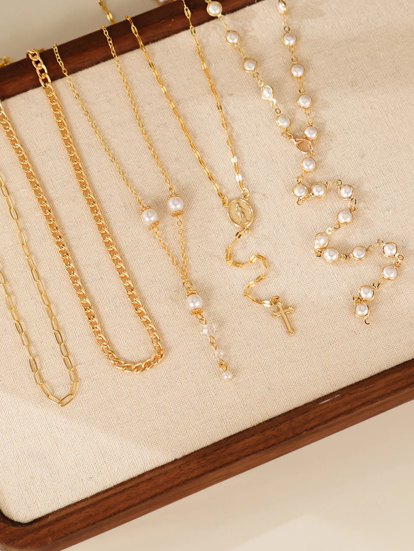 Retro Multi-Layer Imitation Pearl Necklace for Women