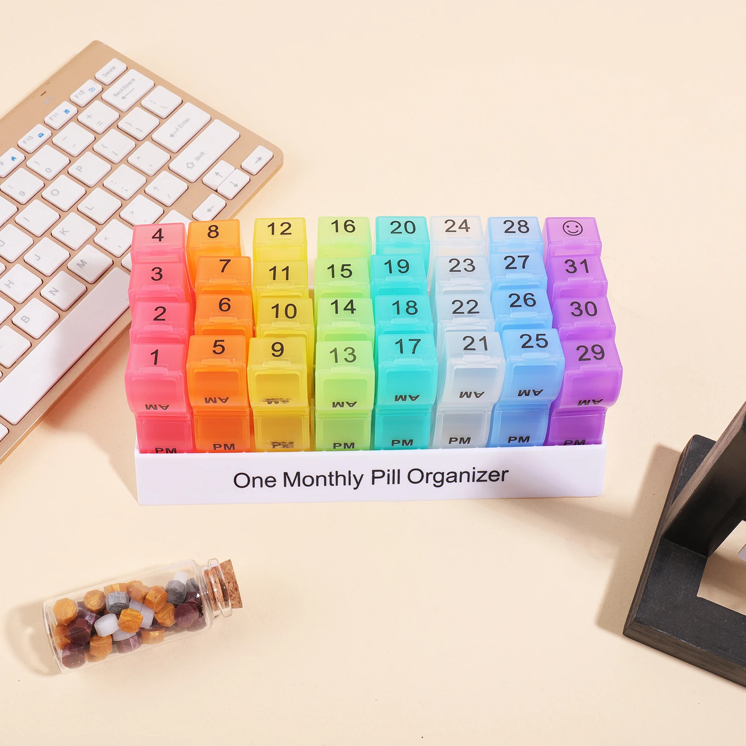 Deluxe 31-Day AM/PM Pill Organizer with Rainbow Detachable Compartments