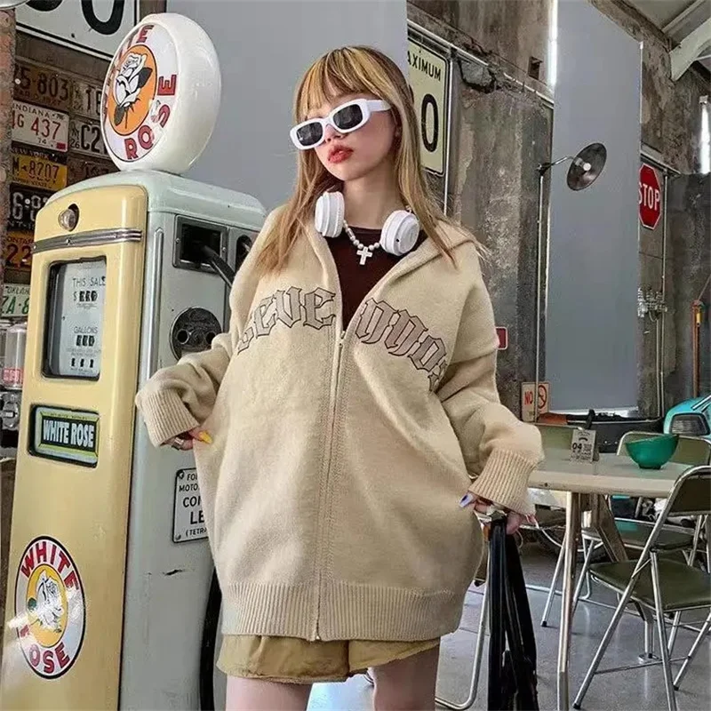 

American Retro Knitted Letter Cardigan Women Autumn Cartoon Embroidery Zipper Hooded Sweater Female Jacket 2023