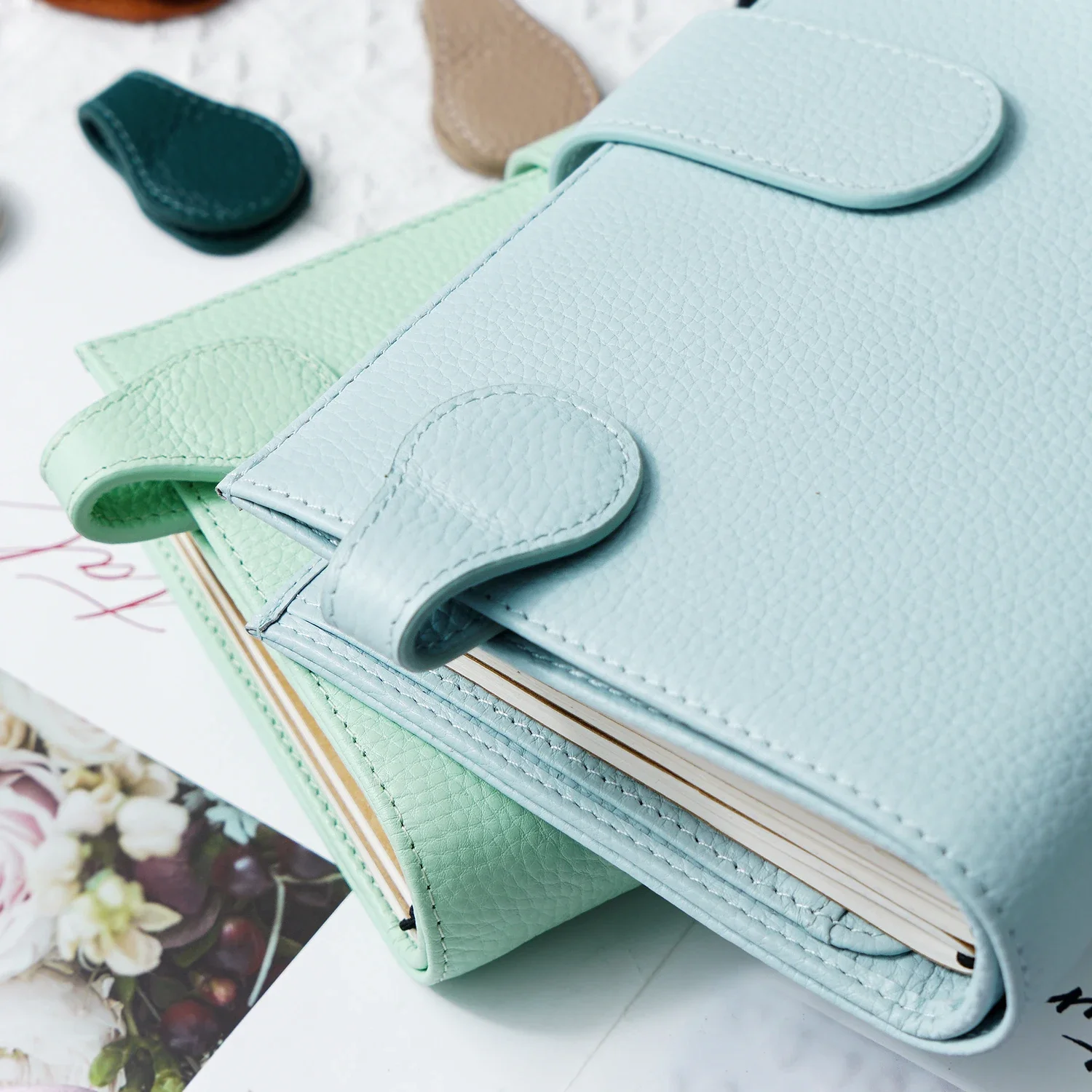 Moterm Pebbled Grain Leather New Style Asymmetric Magnetic Clip Durable Planner Accessory Strong Magnetic Clip Bookmark 5