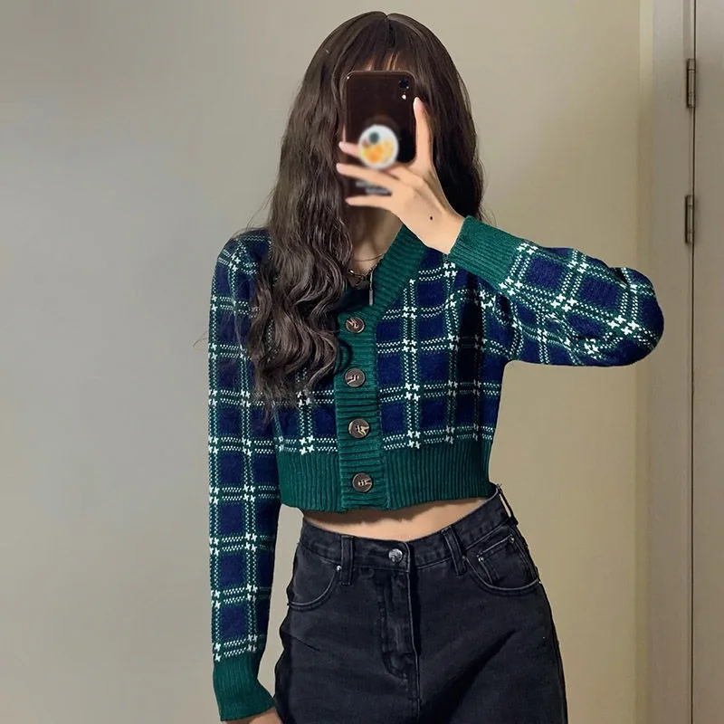 

Women's Plaid Sweater Vintage V-Neck Single Breasted Cardigan for Women Autumn Winter Korea Fashion Cropped Cardigan