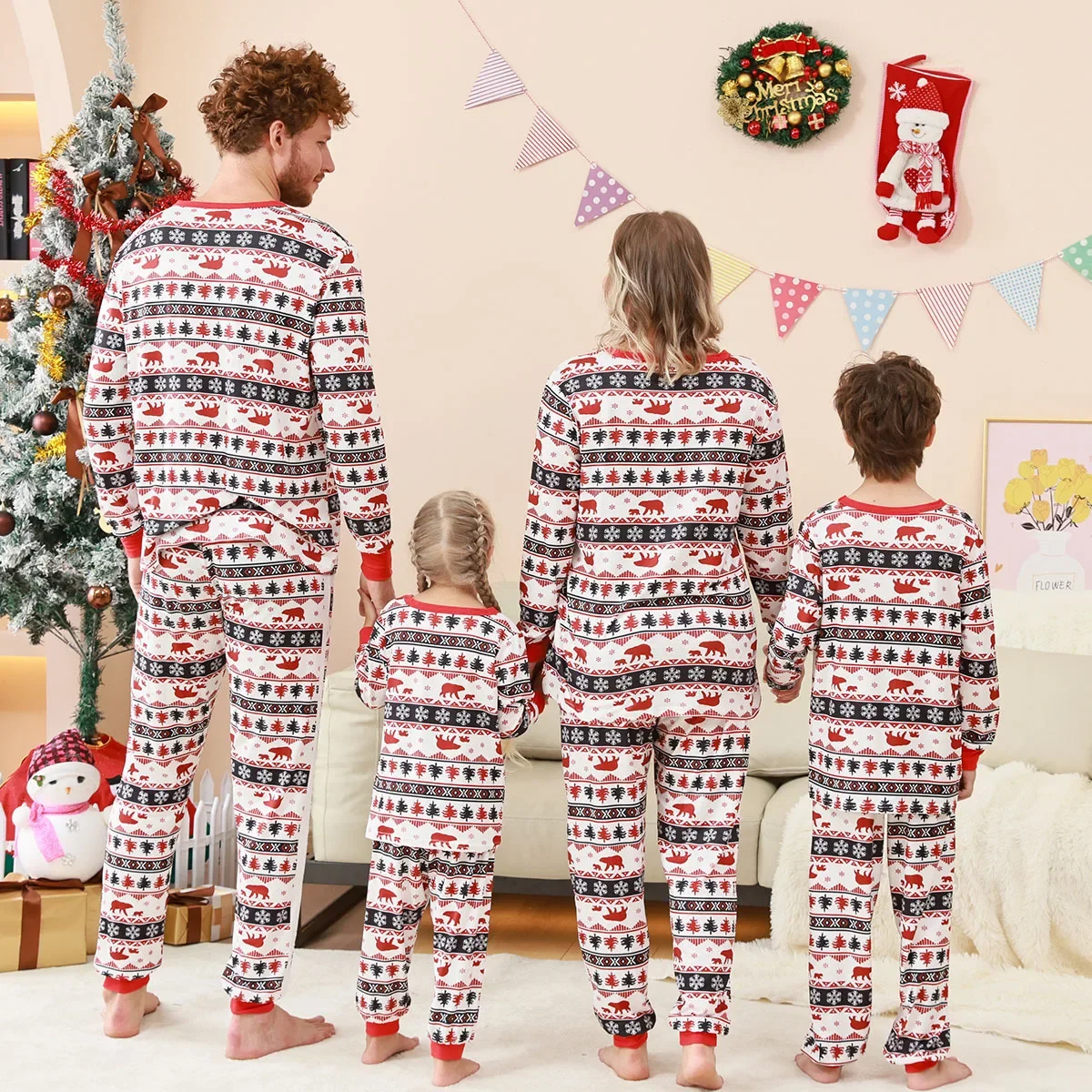 thumbnail image 4 of Nuevo conjunto de pijamas navideños con estampado completo para toda la familia, ropa de dormir suave y cálida, conjuntos a juego para adultos y niños, ropa para bebés, niños y niñas, 4 of 5
